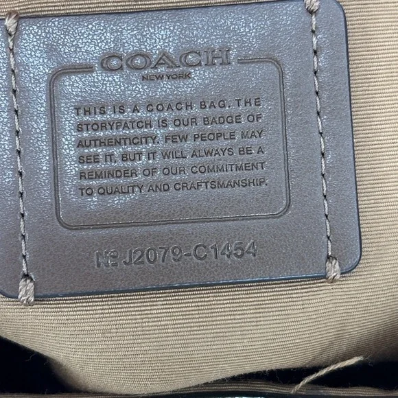 Coach Shoulder Bag Pebble Tote C1454 Maya Pebble Leather Chalk / Gold - Picture 12 of 15